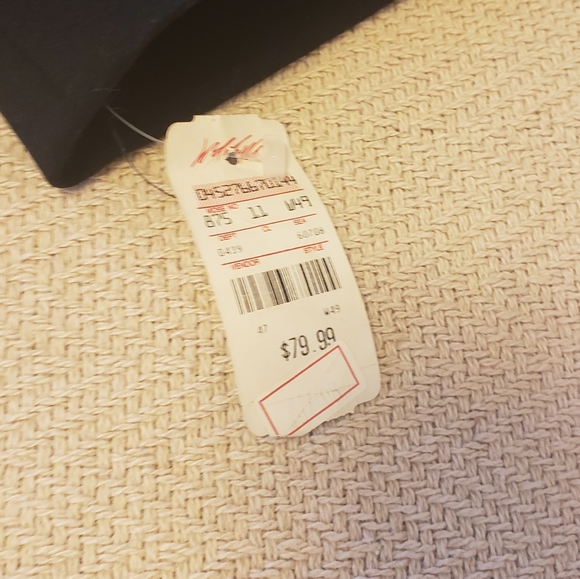 Kate Hill Black Blazer - Picture 3 of 4